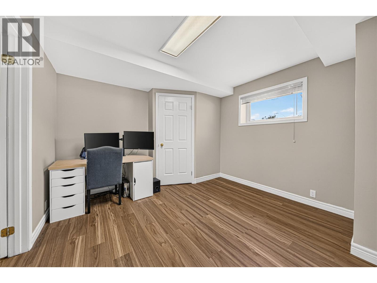 1260 Valley View Drive - 19