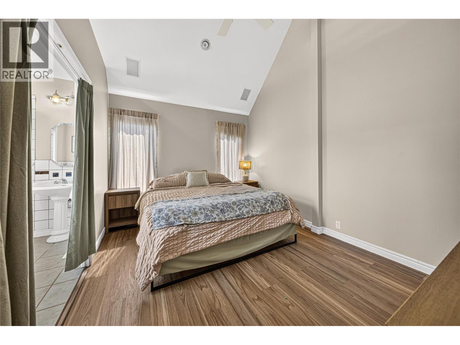 1260 Valley View Drive - 14
