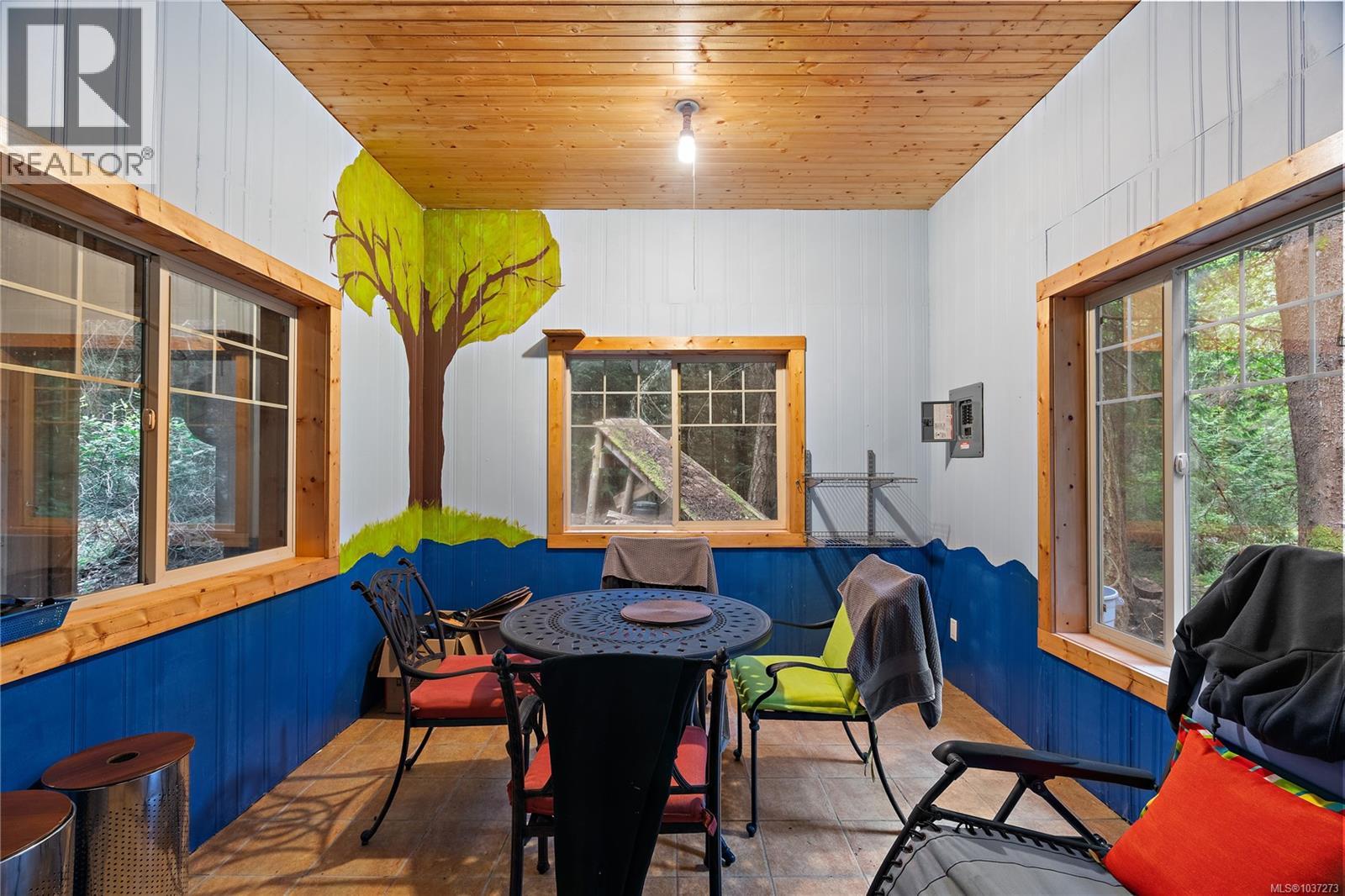 345 Evergreen Lane - Image 8