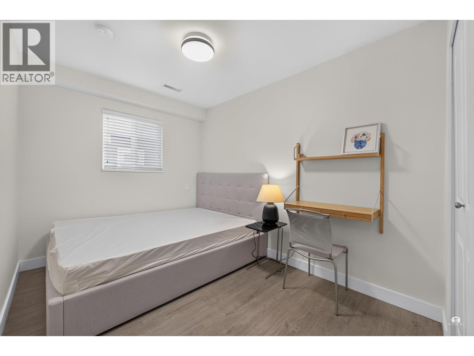 196 E 58TH AVENUE, Vancouver