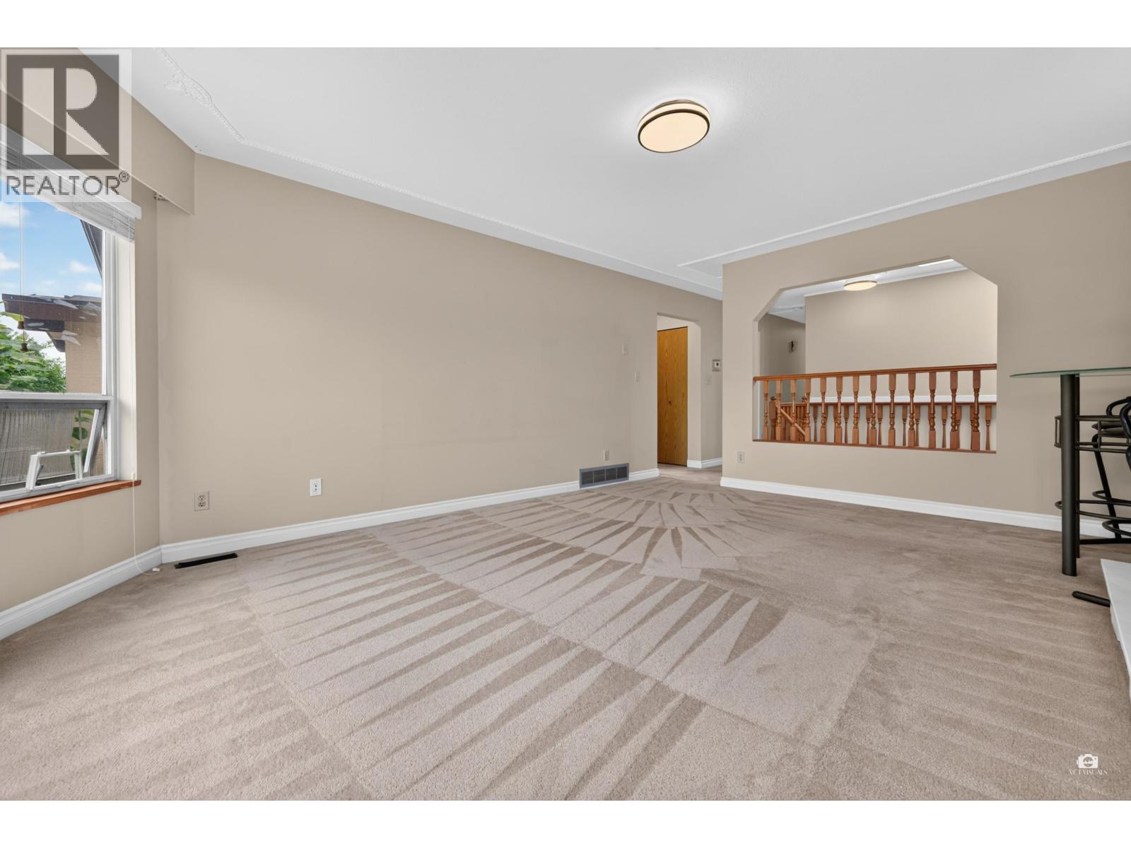 196 E 58TH AVENUE, Vancouver