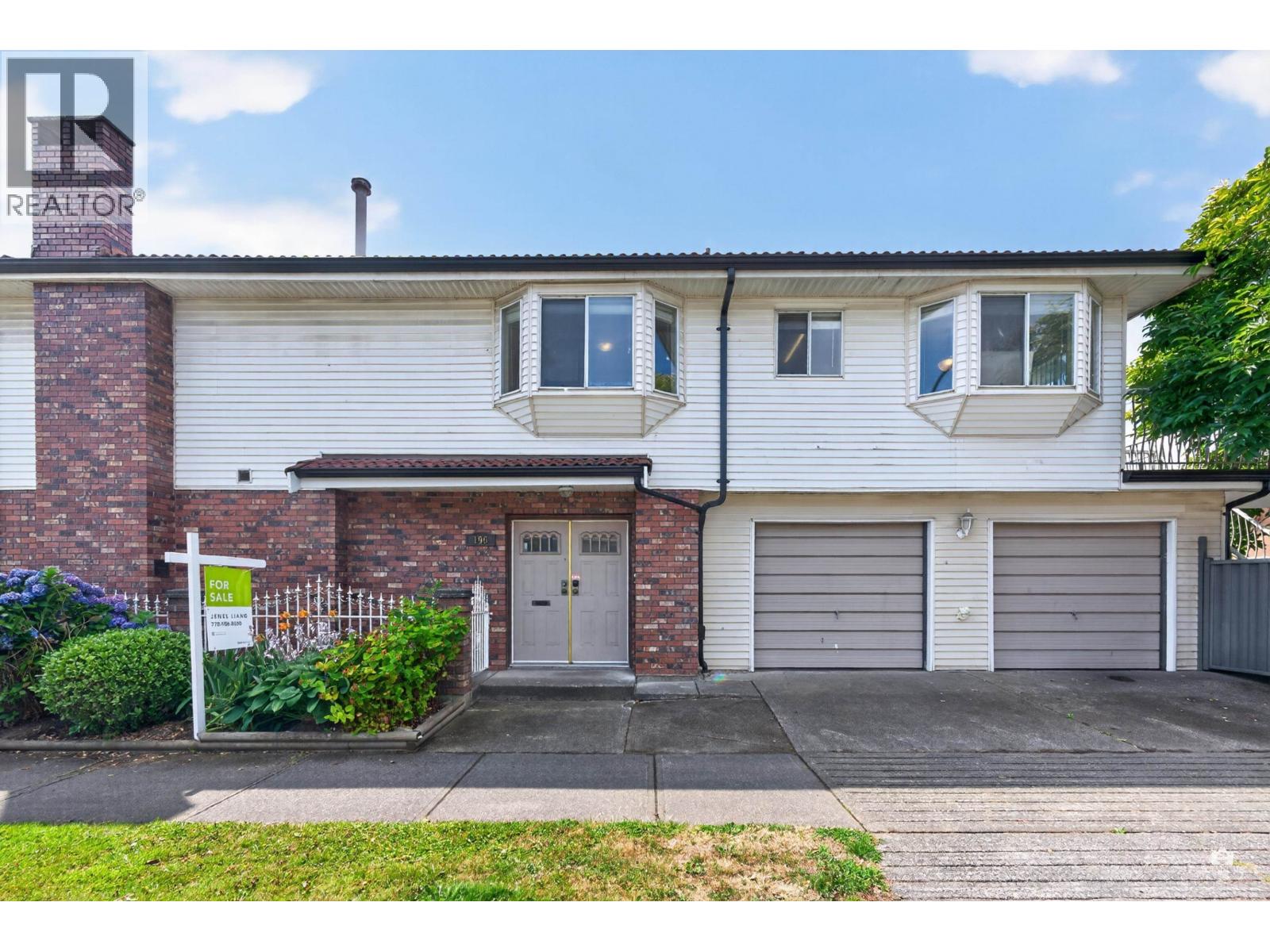 196 E 58TH AVENUE, Vancouver