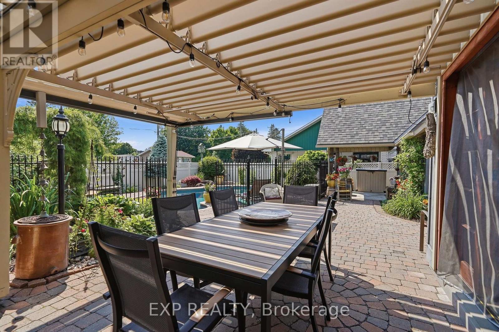702 DOLLARD STREET - 28