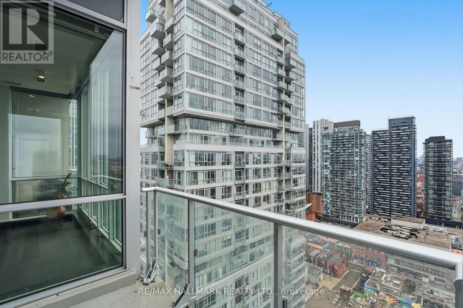 #PH101 199 RICHMOND STREET W - 32