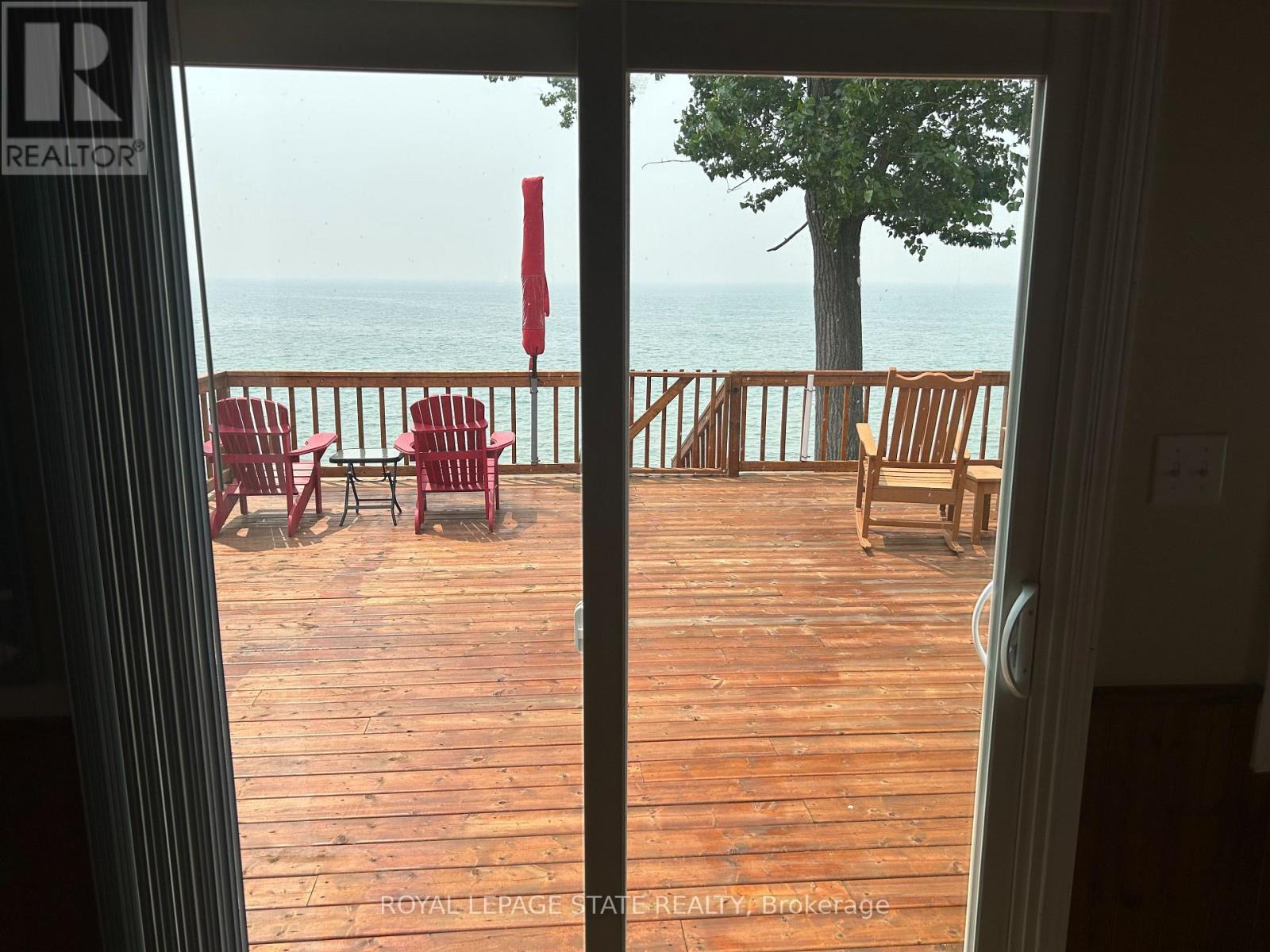 6 LAKESIDE DRIVE - 18