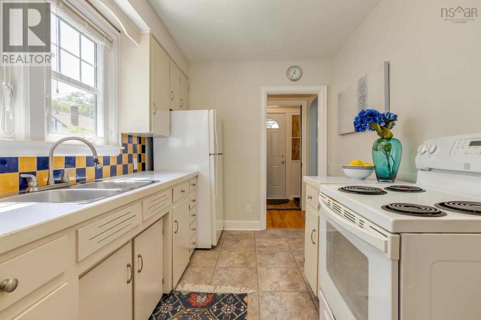 27 Esdaile Avenue - 15