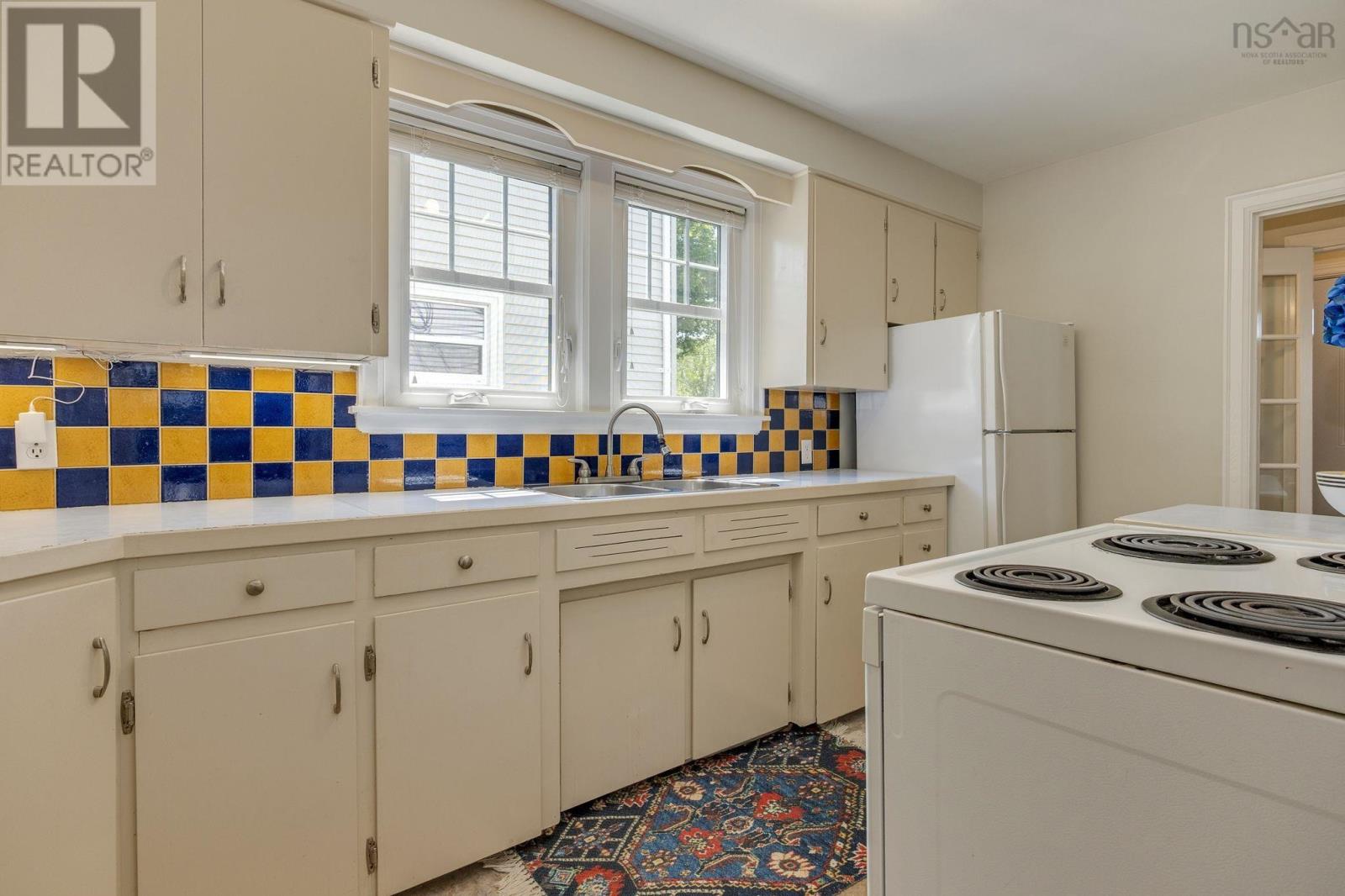 27 Esdaile Avenue - 14