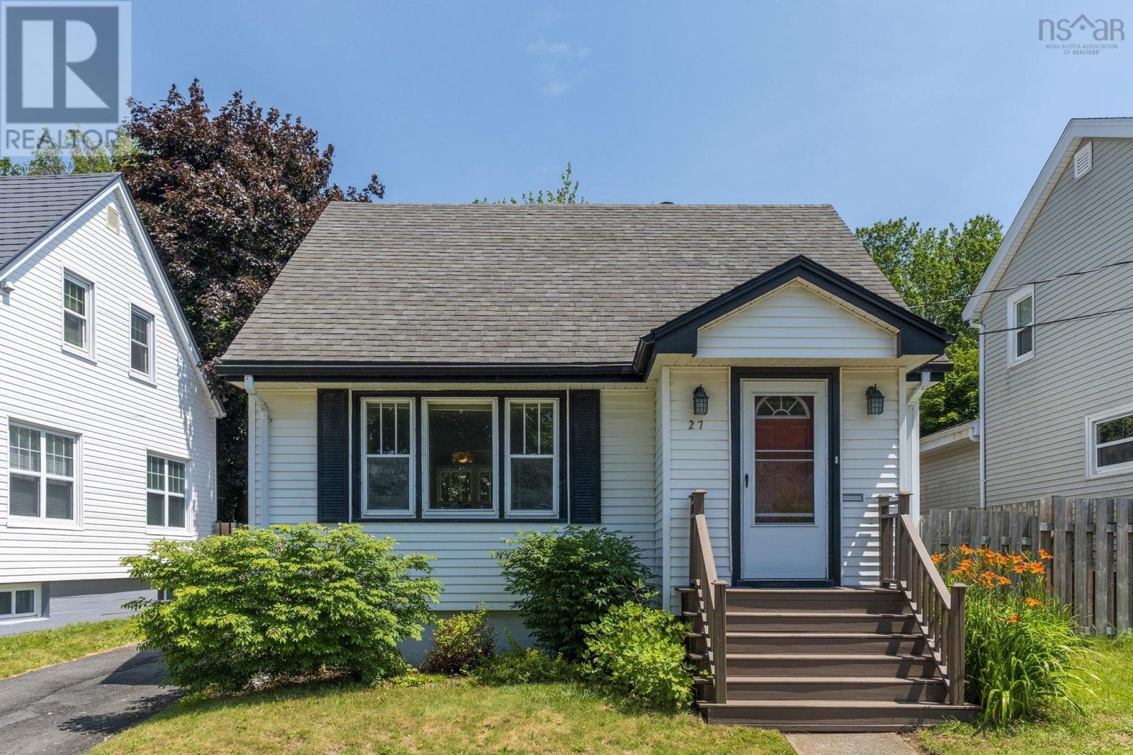 27 Esdaile Avenue - 1