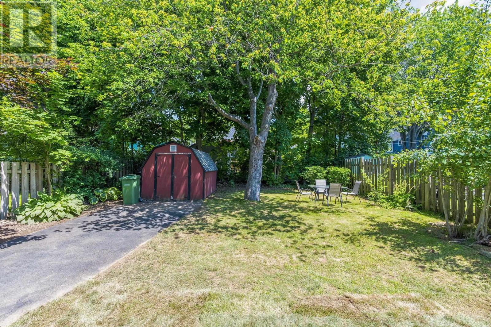 27 Esdaile Avenue - 31