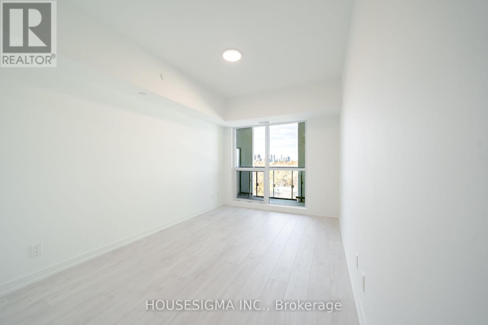 #703 181 SHEPPARD AVENUE E - 11