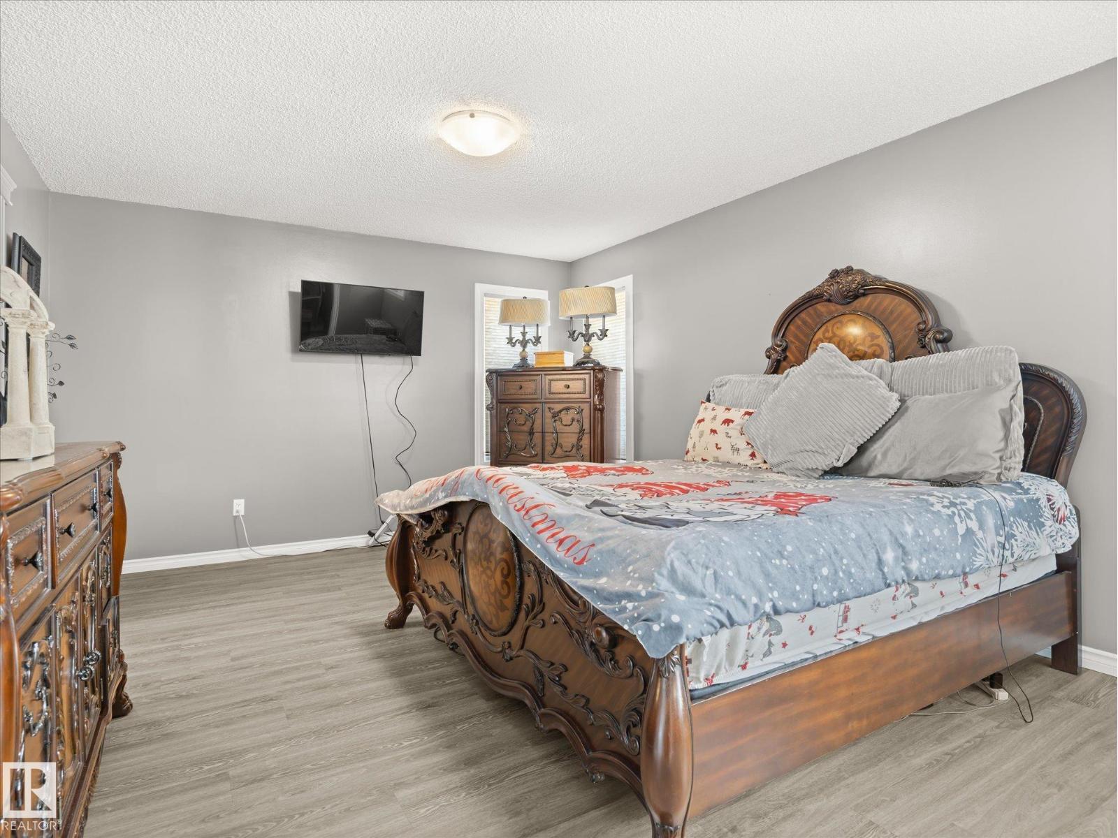 5552 190A ST NW - Image 17