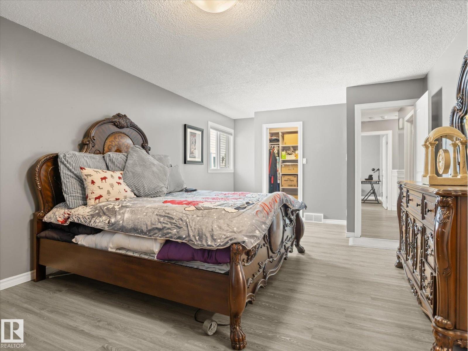 5552 190A ST NW - Image 18
