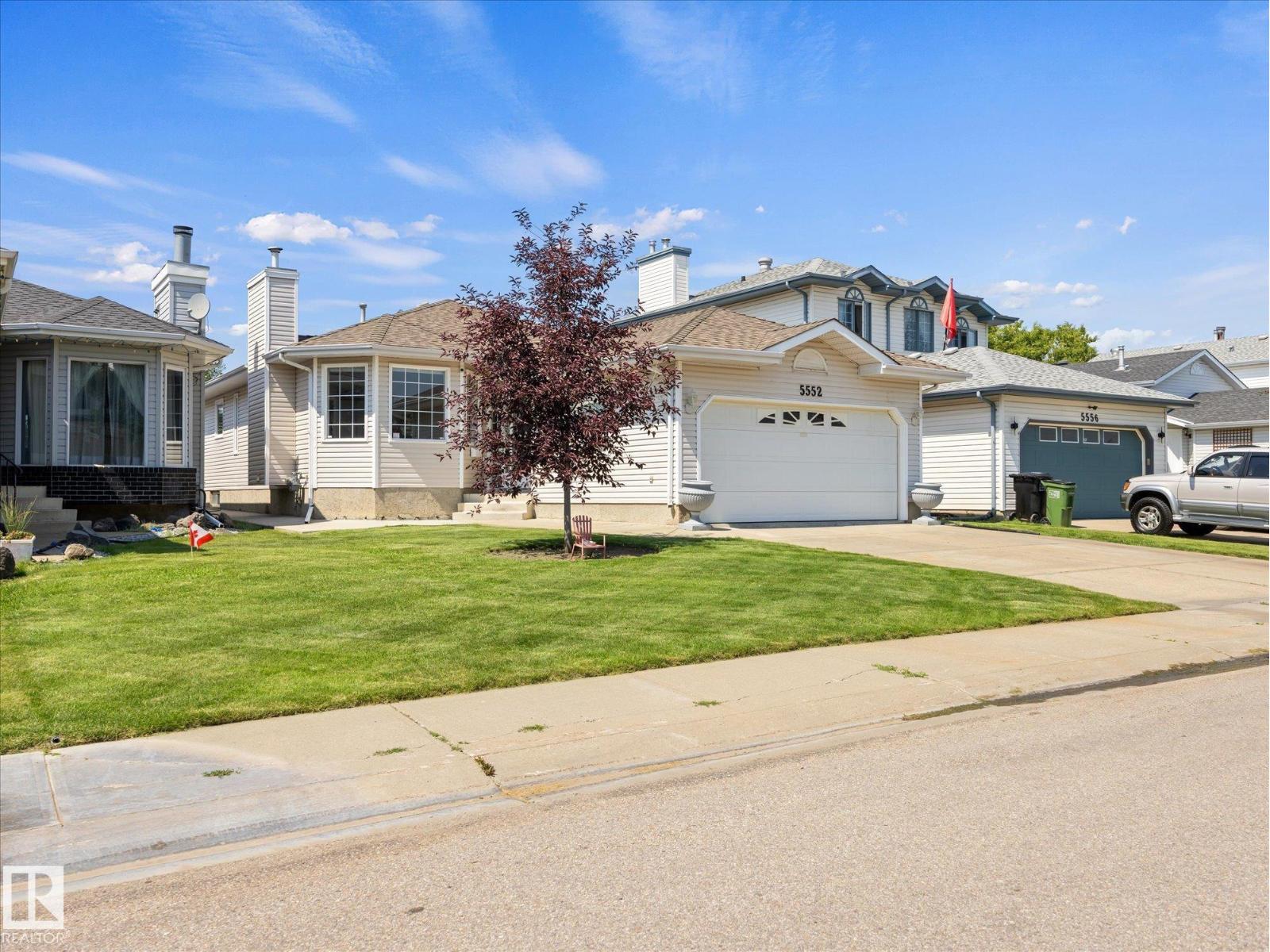 5552 190A ST NW - 1