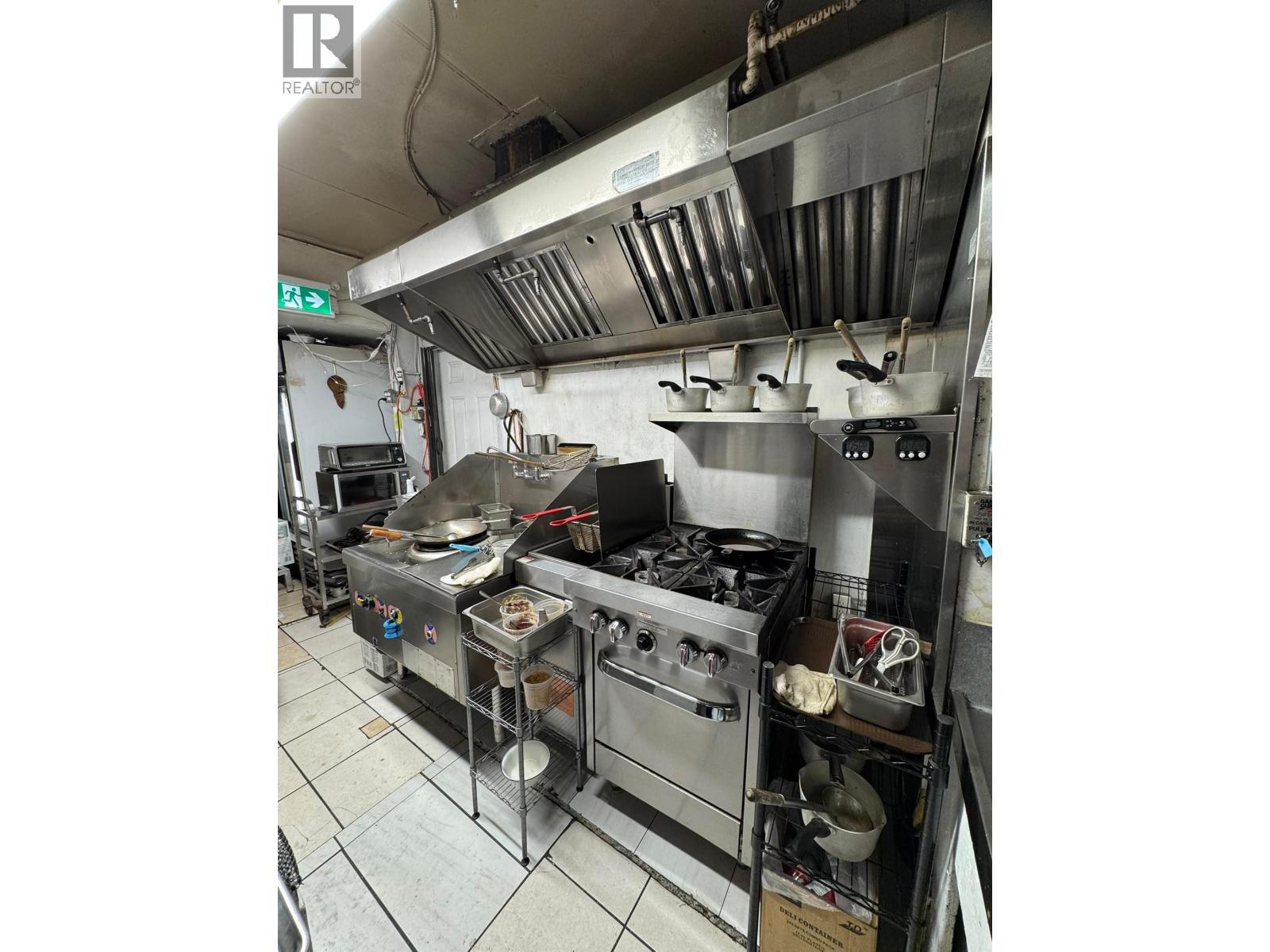8542 GRANVILLE STREET, Vancouver — photo 3