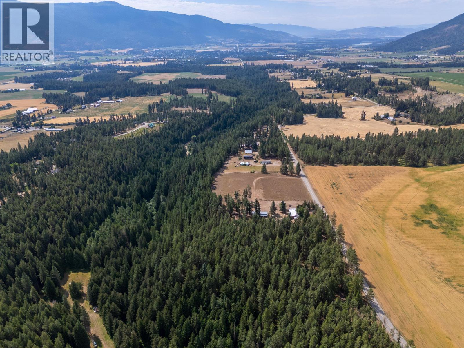 4768 Schubert Road, Spallumcheen