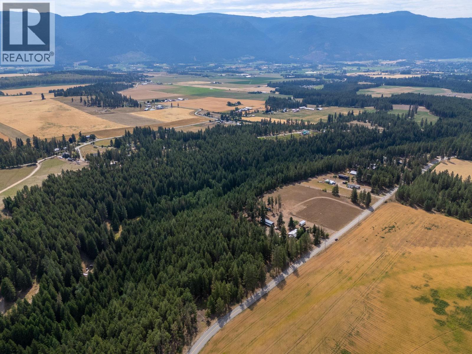  4768 Schubert Road, Spallumcheen