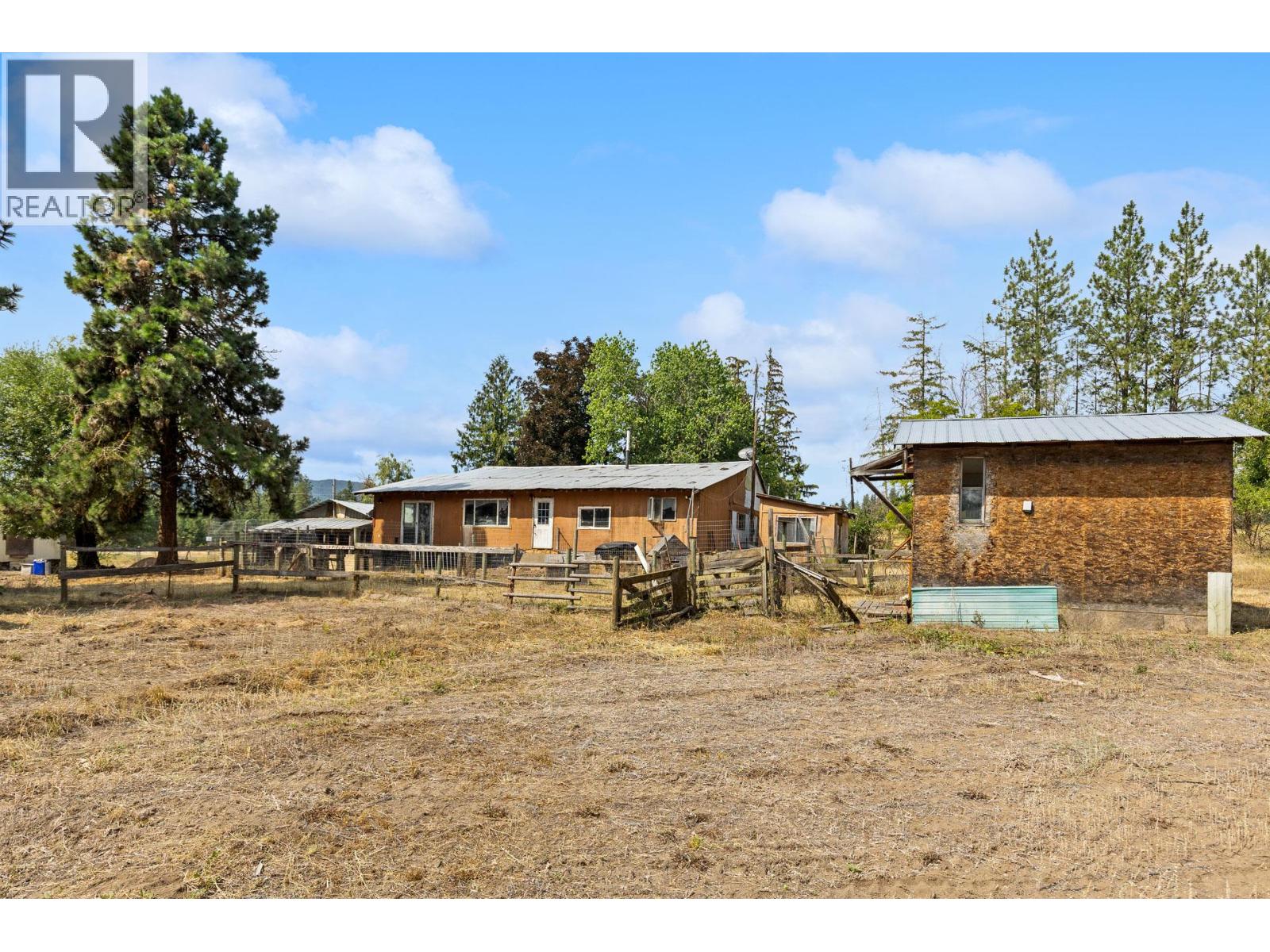  4768 Schubert Road, Spallumcheen