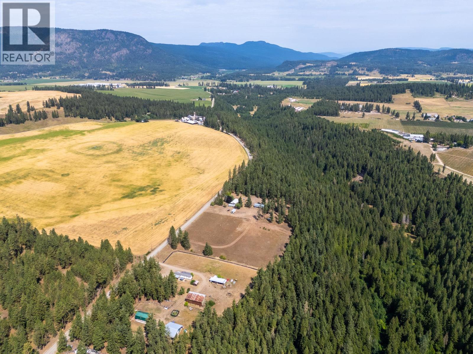  4768 Schubert Road, Spallumcheen