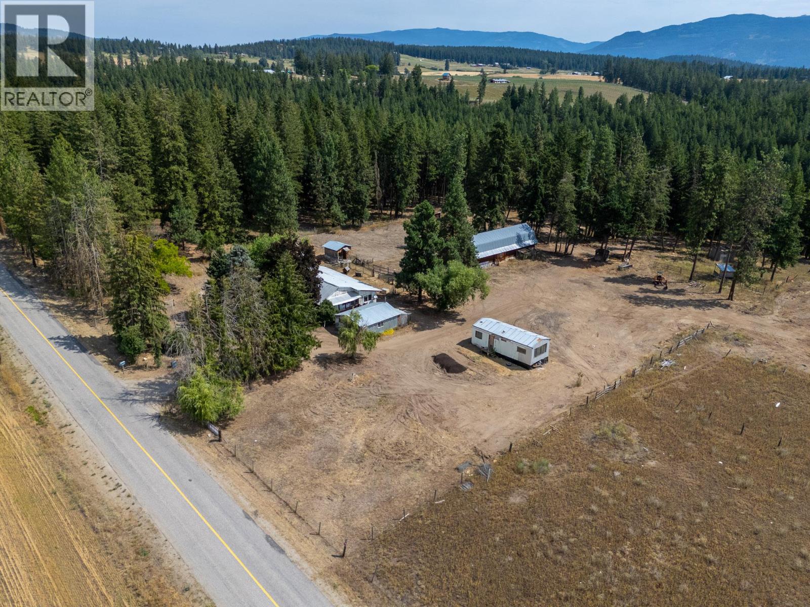  4768 Schubert Road, Spallumcheen