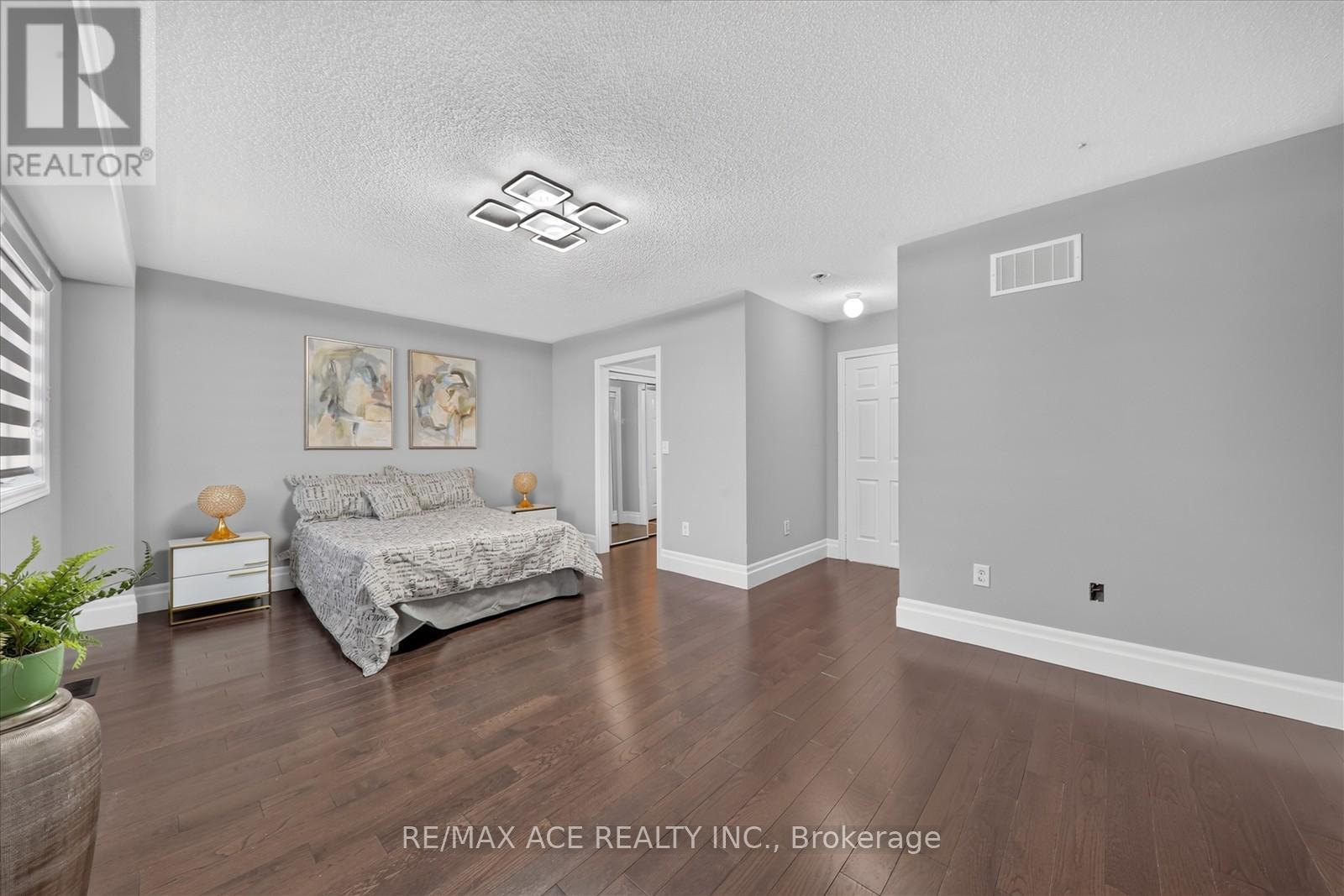 54 ALTURA WAY - 22