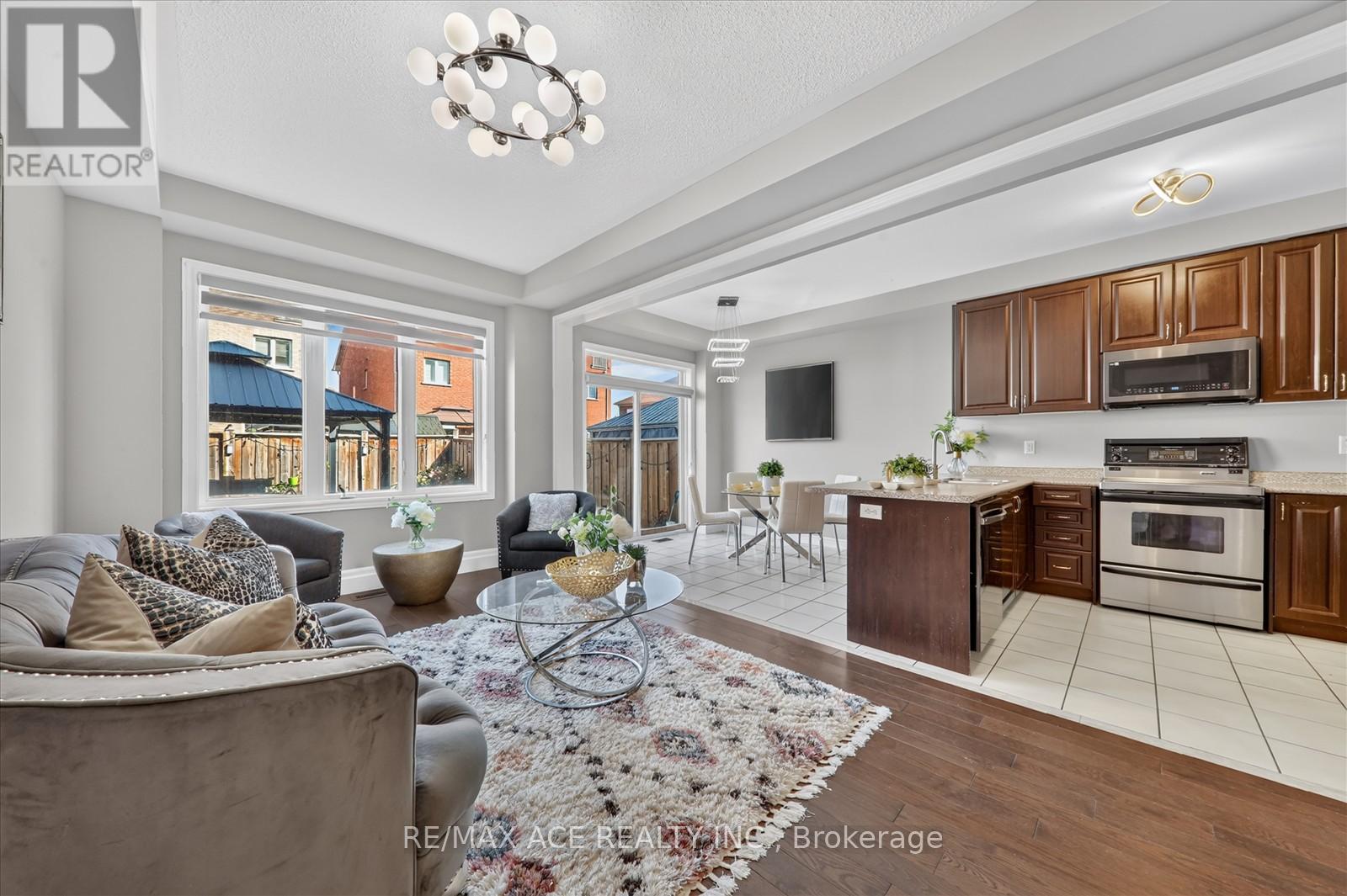 54 ALTURA WAY - 8