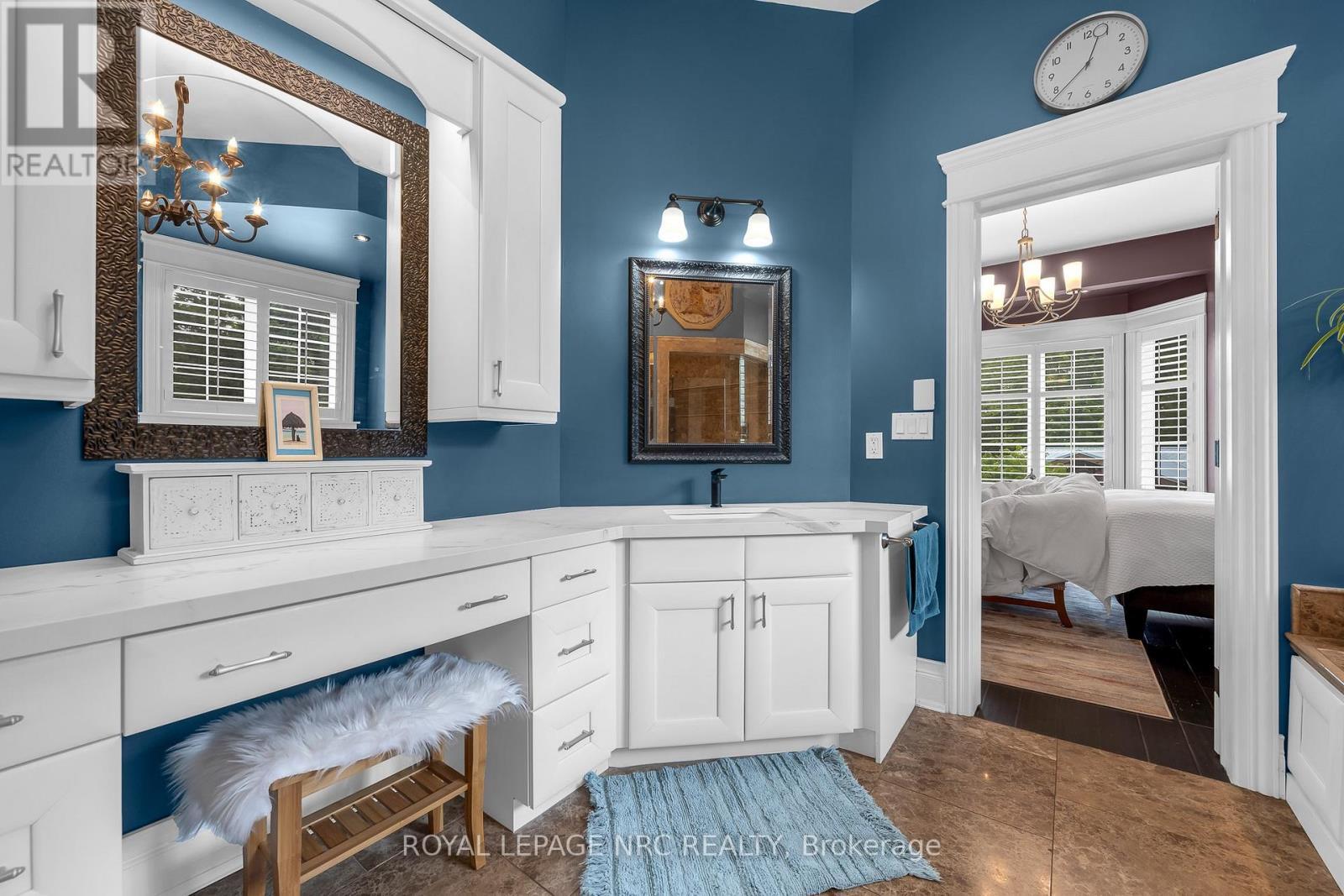 1323 EFFINGHAM STREET - 40