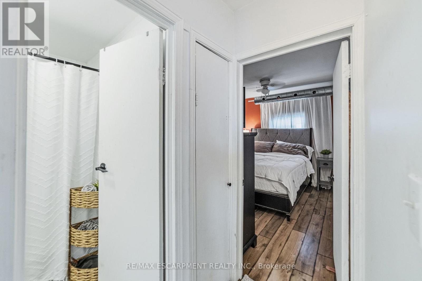 2 FAGAN STREET - 13