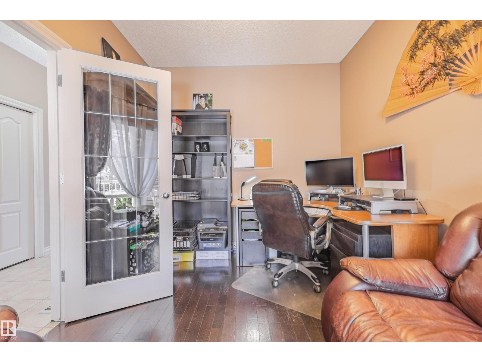 57 Homestead Crescent NW - 15