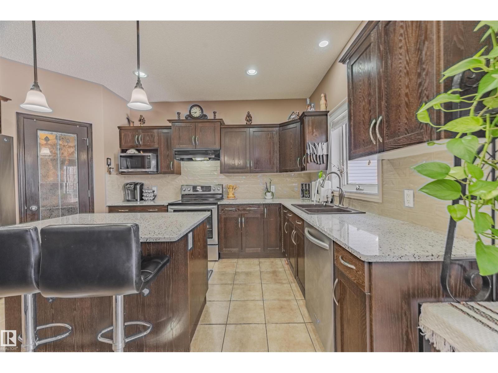 57 Homestead Crescent NW - 21