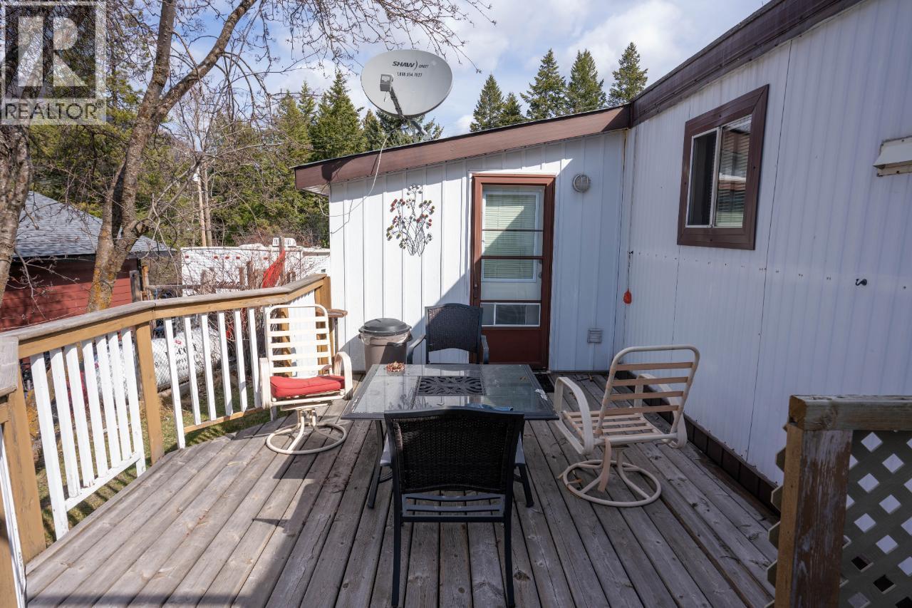 #1 3284 Queens Avenue - 9