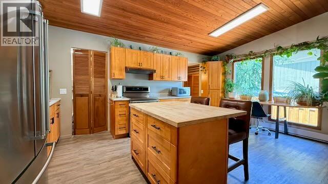 2409 11TH Avenue - 17