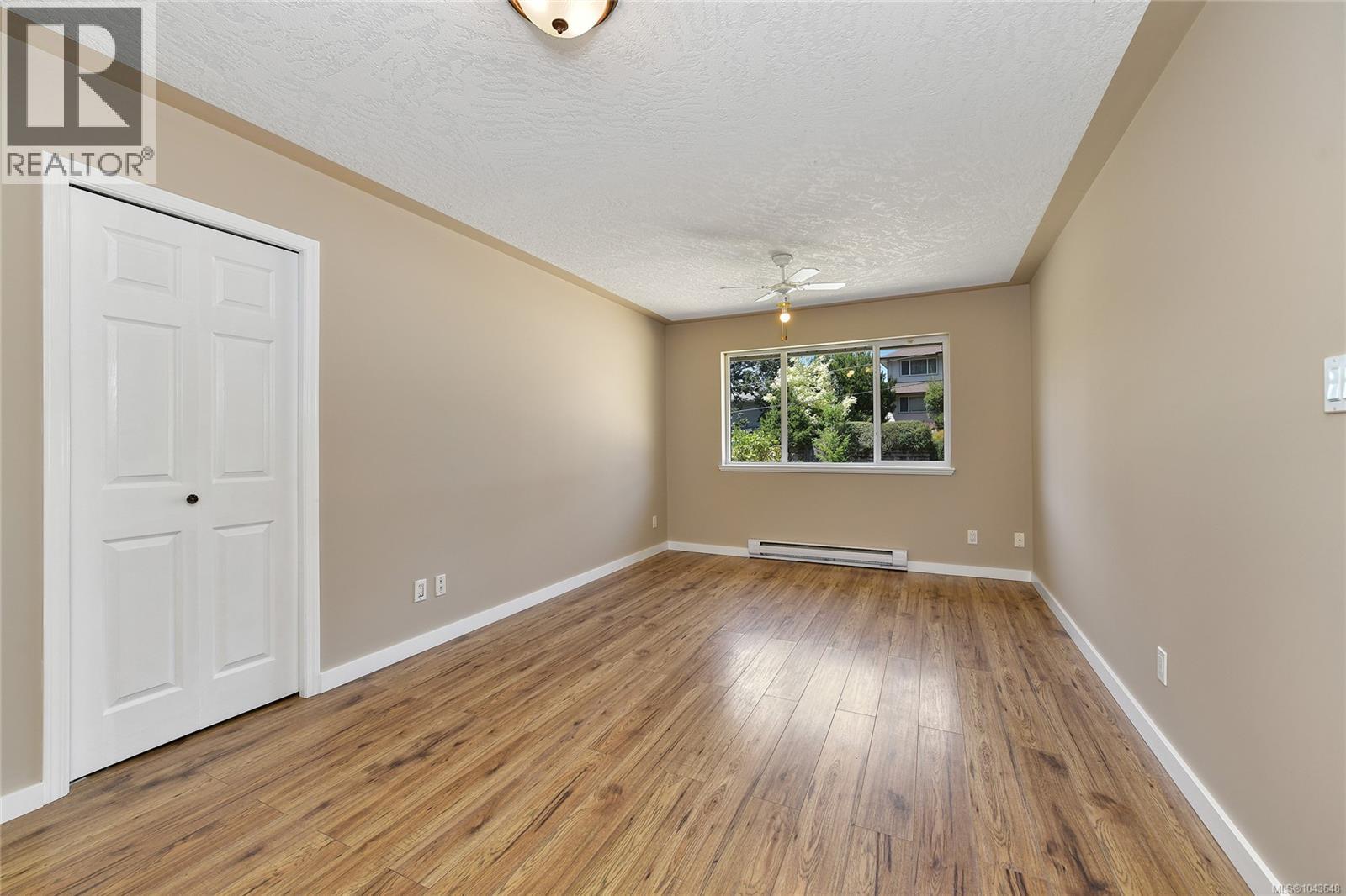 585 HANSEN Ave, Langford