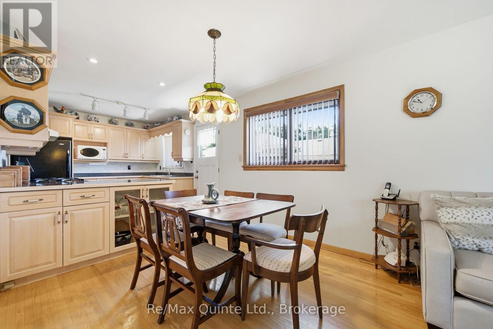 65 HUMEWOOD DRIVE - 12