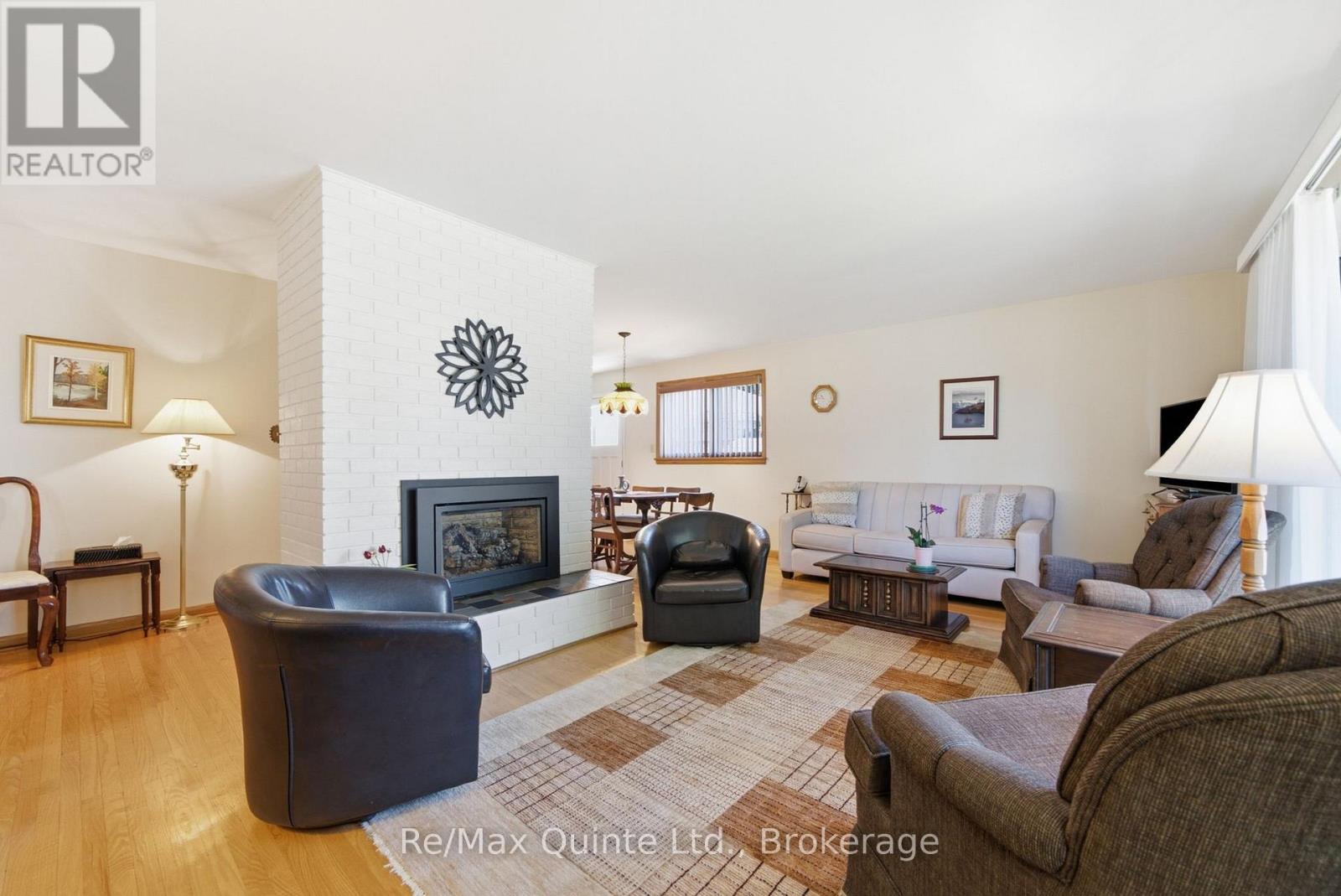 65 HUMEWOOD DRIVE - 7