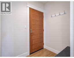 401 7161 West Saanich Rd, Central Saanich, BC V8M1P7 Photo 17