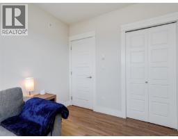 401 7161 West Saanich Rd, Central Saanich, BC V8M1P7 Photo 14