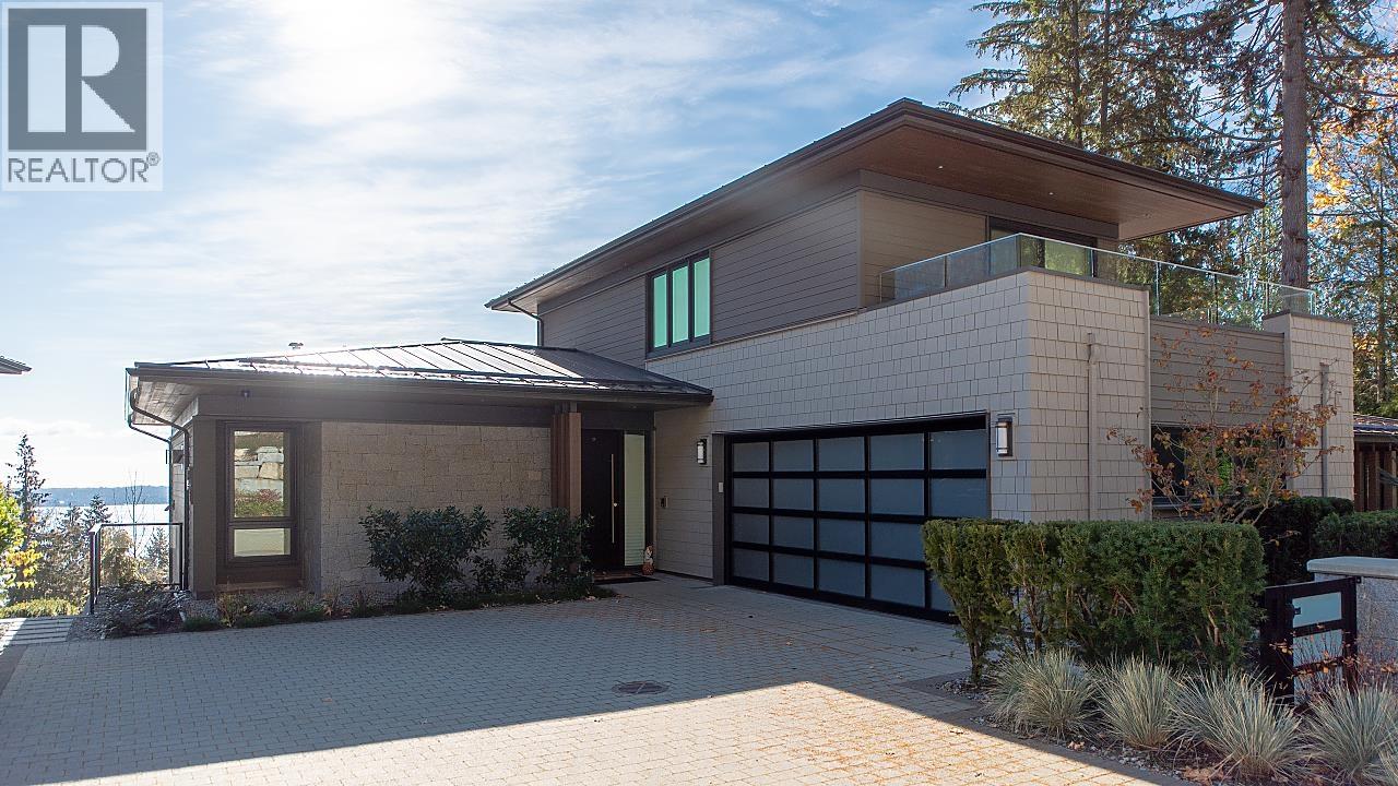 3028 BURFIELD PLACE, West Vancouver
