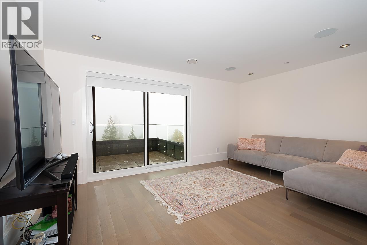 3028 BURFIELD PLACE, West Vancouver