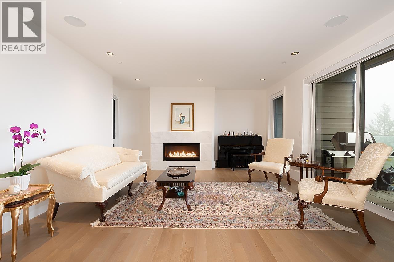 3028 BURFIELD PLACE, West Vancouver