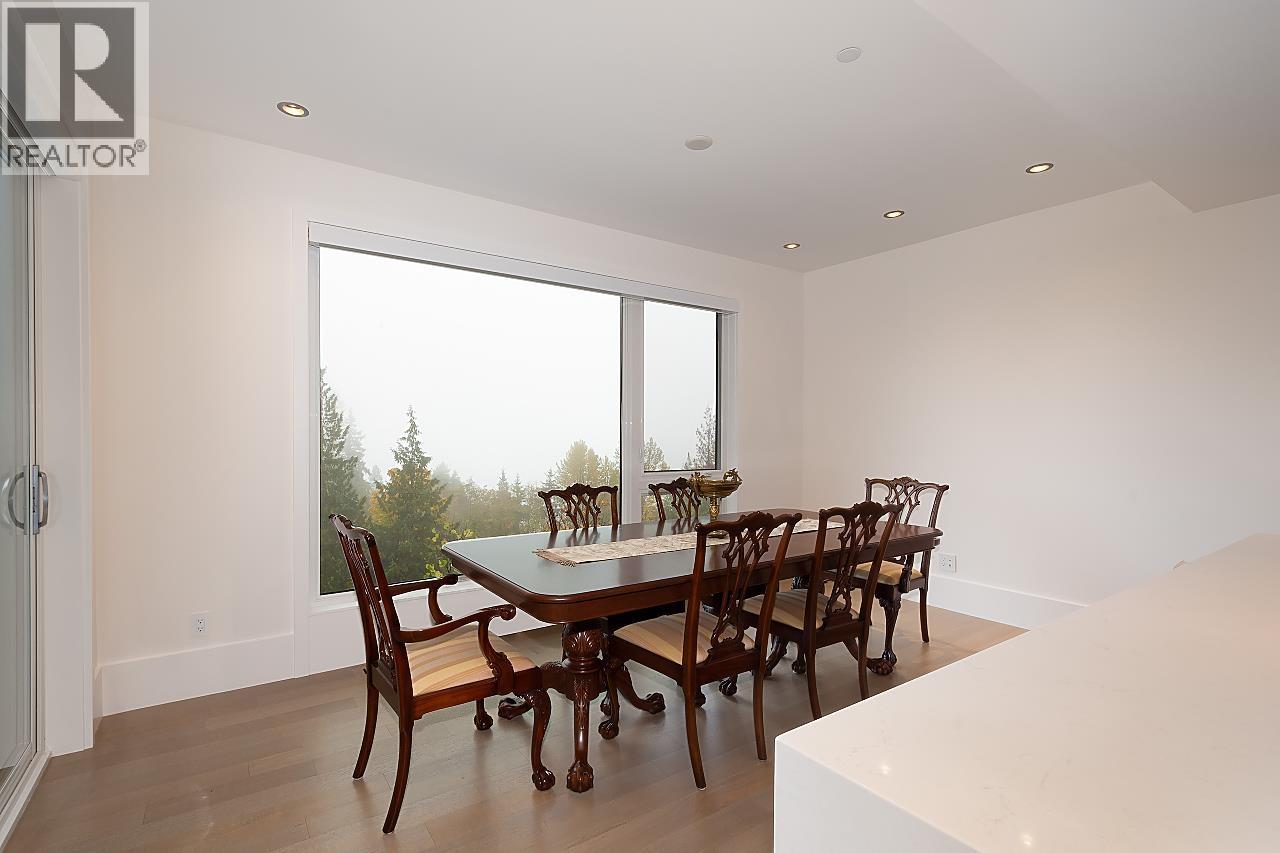 3028 BURFIELD PLACE, West Vancouver