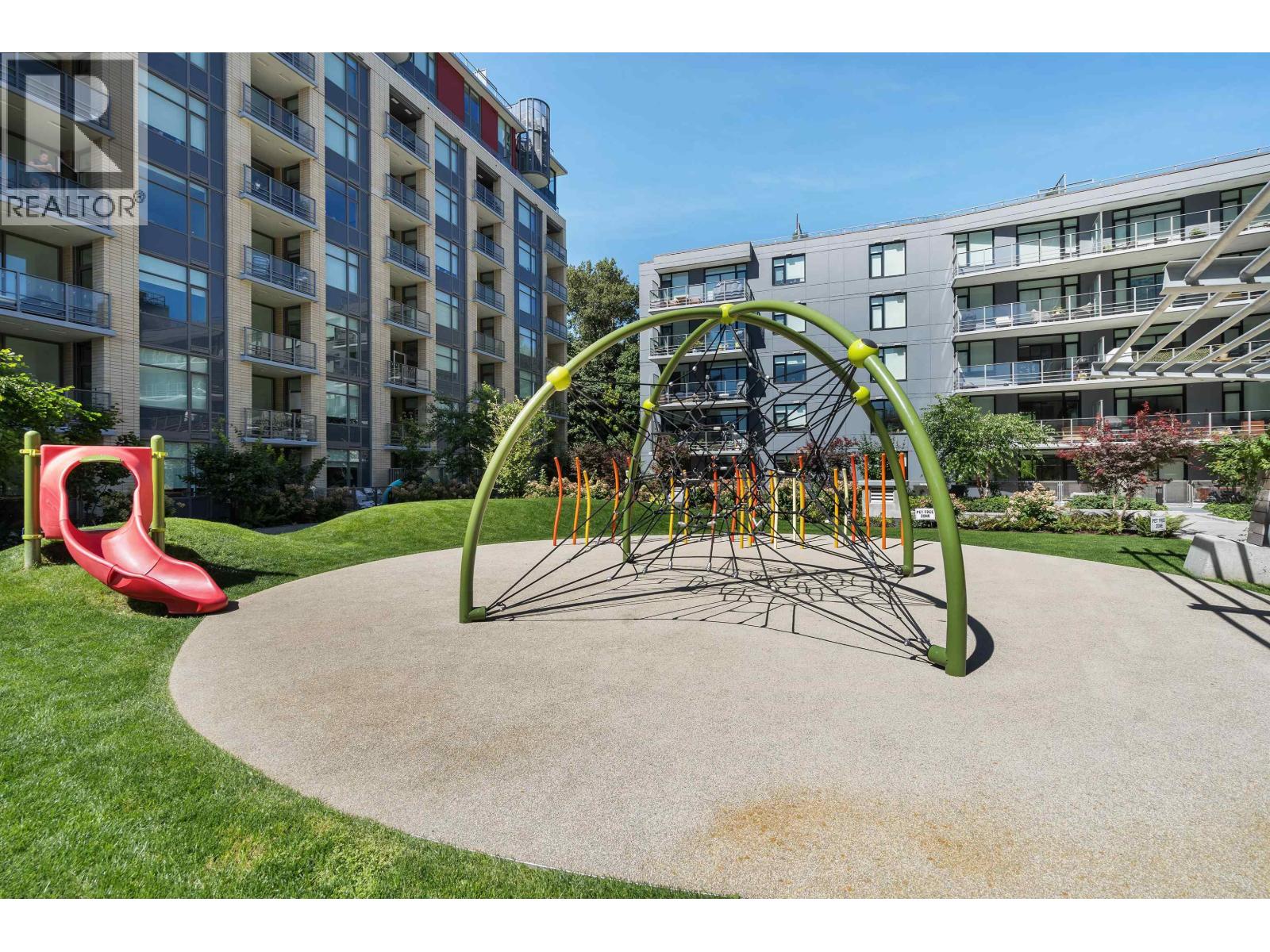 1104 8533 RIVER DISTRICT CROSSING, Vancouver