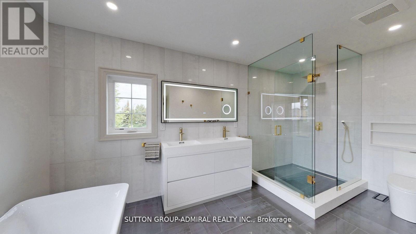 470 DOUBLETREE LANE - 23