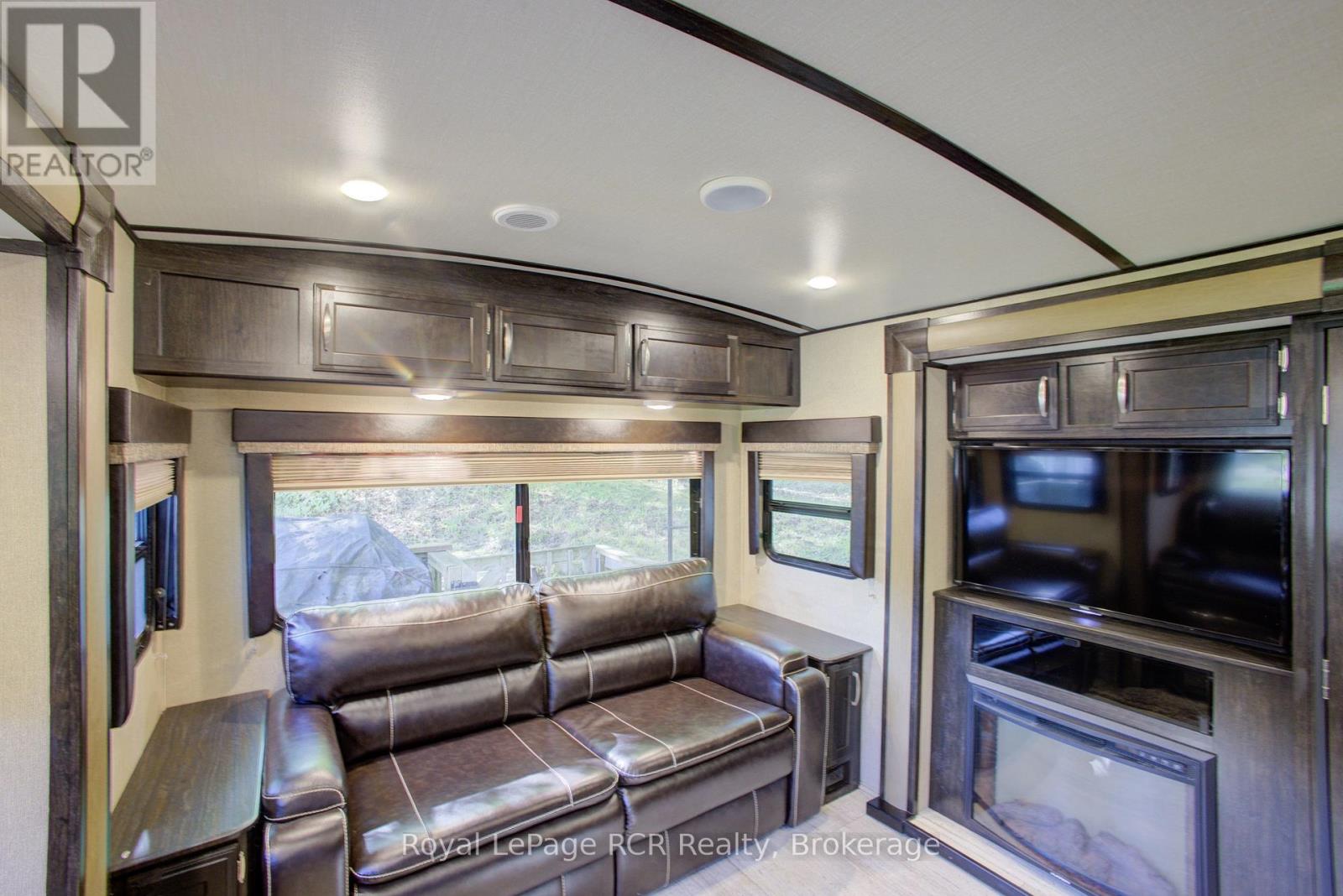 #SITE 119 142571 35 ROAD - 6