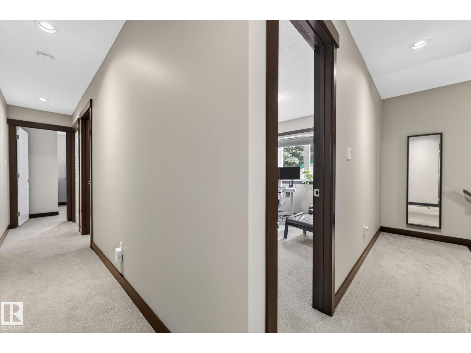 8506 80 AV NW - 22