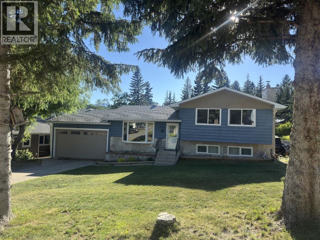 2802 77 Street - 3