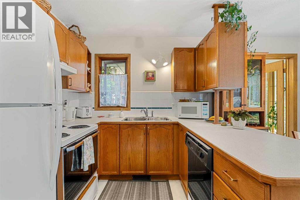 730 2nd Street - 25