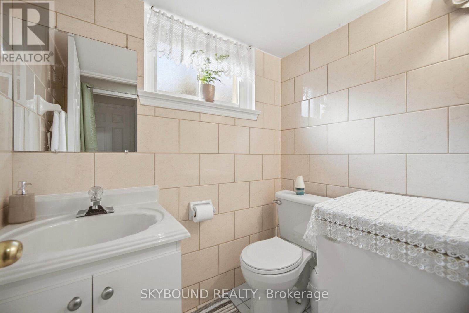 7217 FAYETTE CIRCLE - 22
