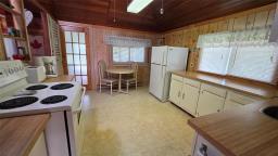 21 Selkirk Avenue, Dunnottar, MB R0C2B0 Photo 10