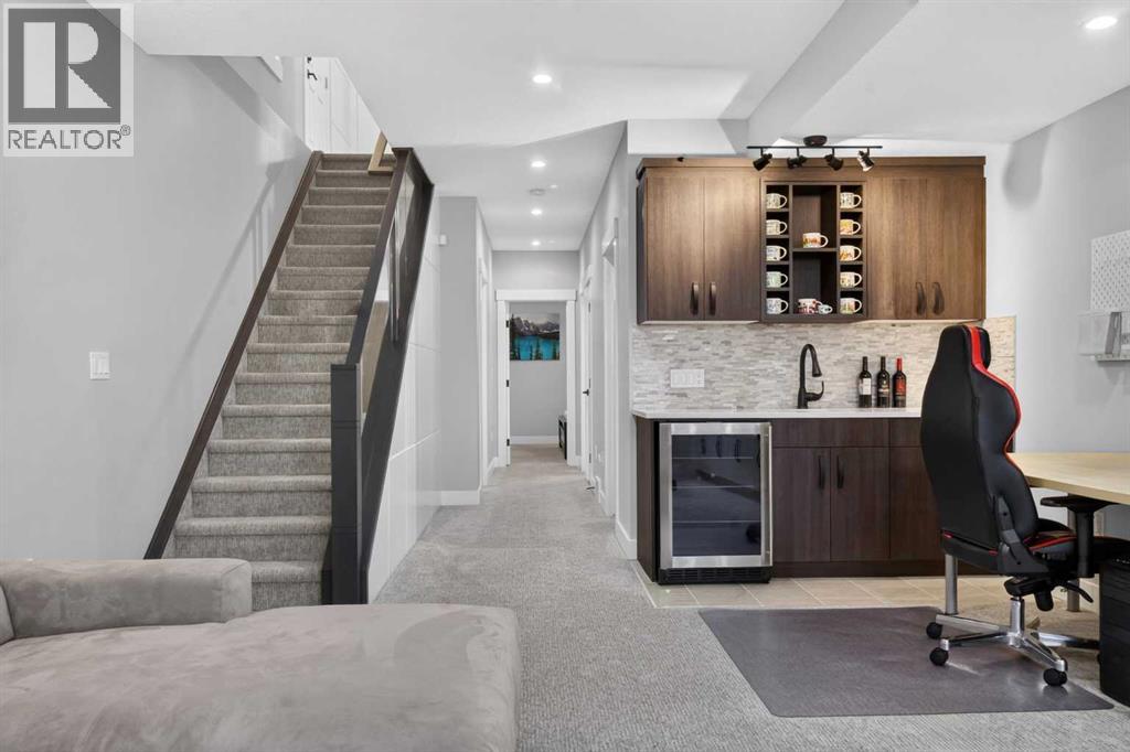 2234 28 Street SW - 27