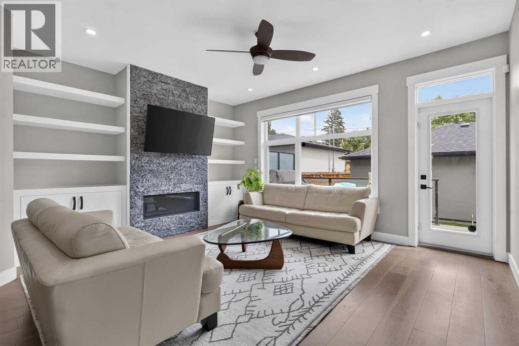 2234 28 Street SW - 10